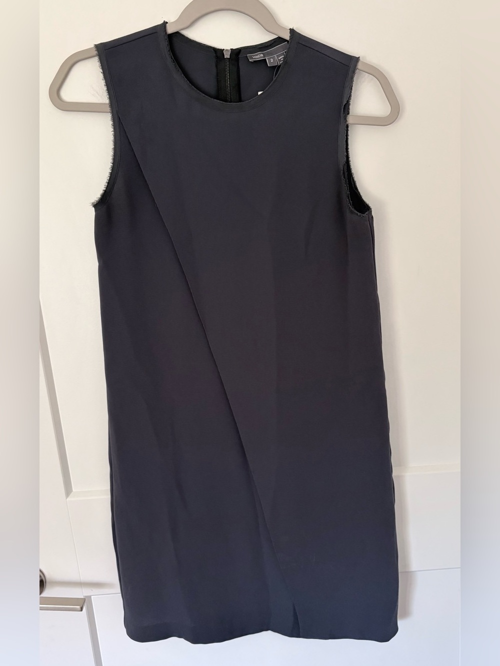 NWOT Vince Sleeveless Raw Edge Shift Dress - Size 2
